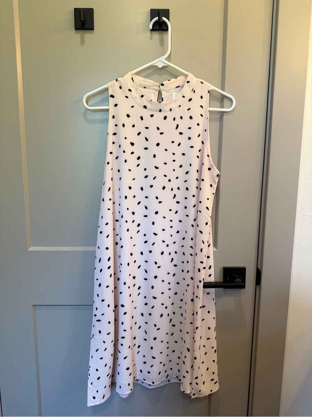 Boutique Mudpie Sleeveless Pink Polka Dot Shift Dress